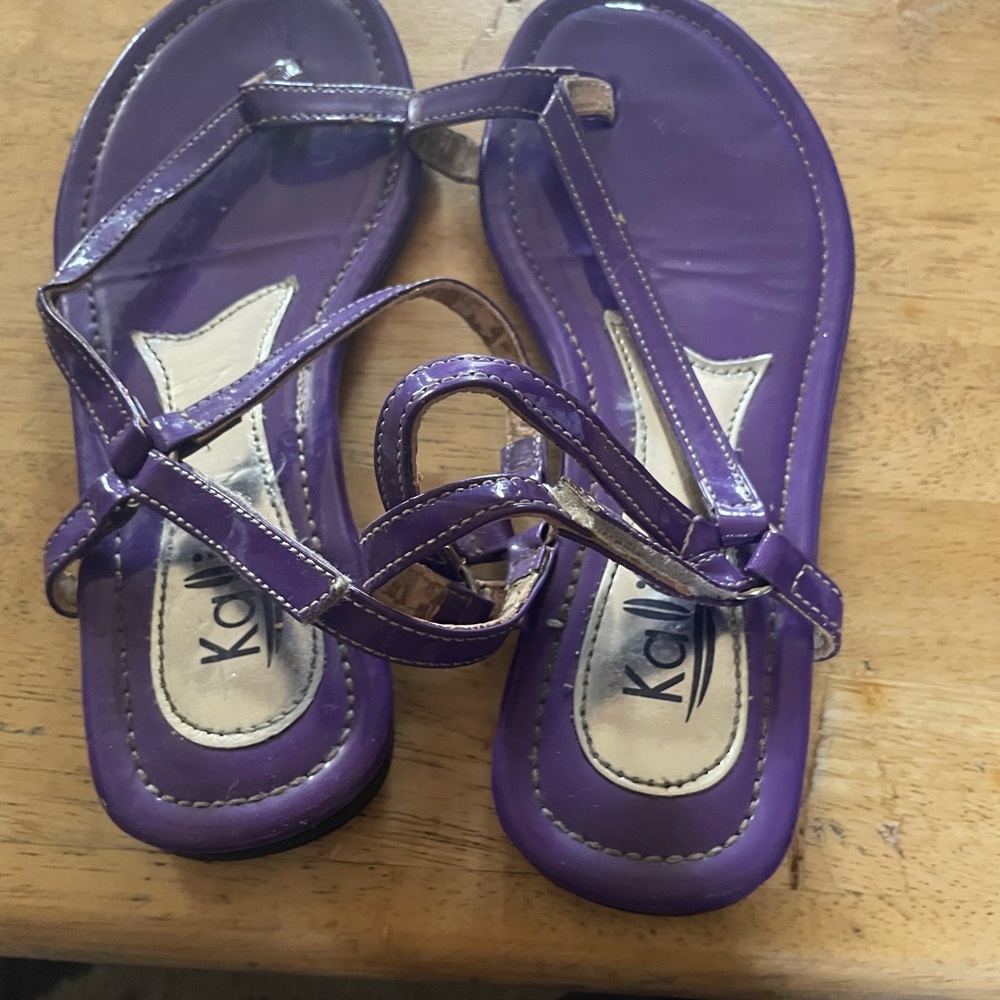 Kali Shiny Purple Kids Sandals
